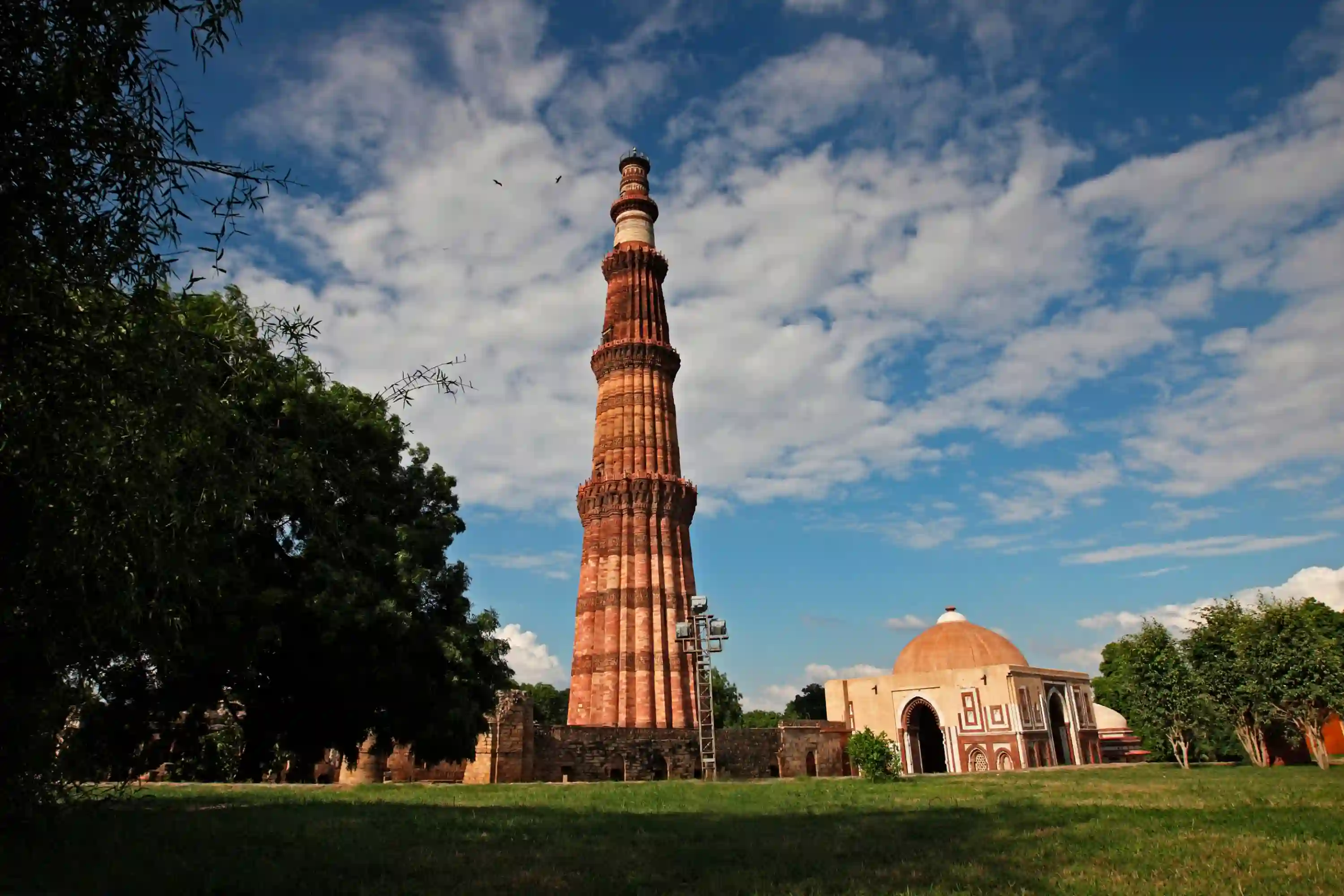 Old Delhi Food Tasting Tour with Chandni Chowk - 4 Hours
